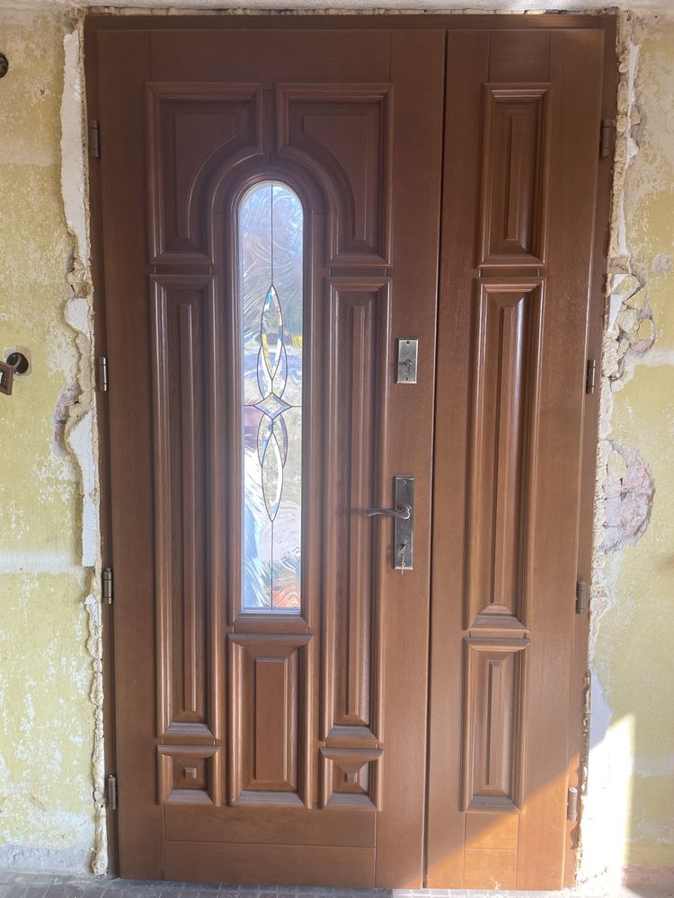 Drewniane drzwi zewnetrzne