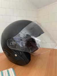 Capacete de Moto. Tamanho M