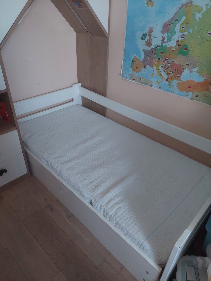 Łóżko dziecięce/tapczan z pojemnikiem na pościel 160x80 + materac