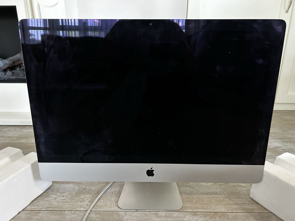 IMac  з коробкою, в гарному стані