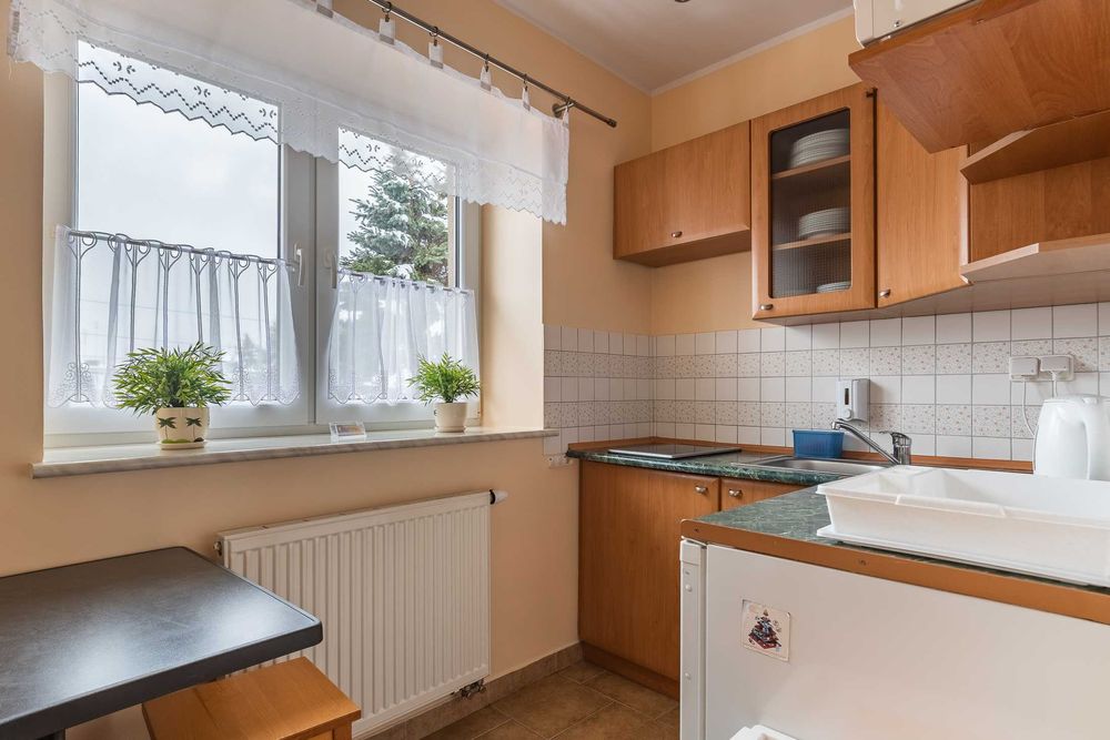 Noclegi,  pokoje dla pracowników, studentów, turystów.