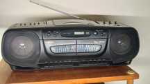 Radiomagnetofon HCM