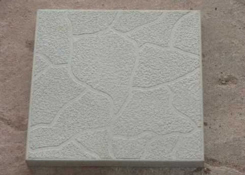 Płyty chodnikowe betonowe
płytki chodnikowe 25x25x2,5 cm szare
płytki
