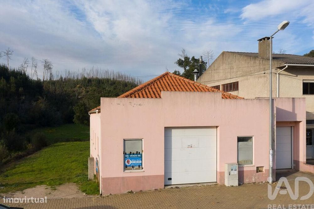 Comércio diverso em Serpins de 330,00 m2