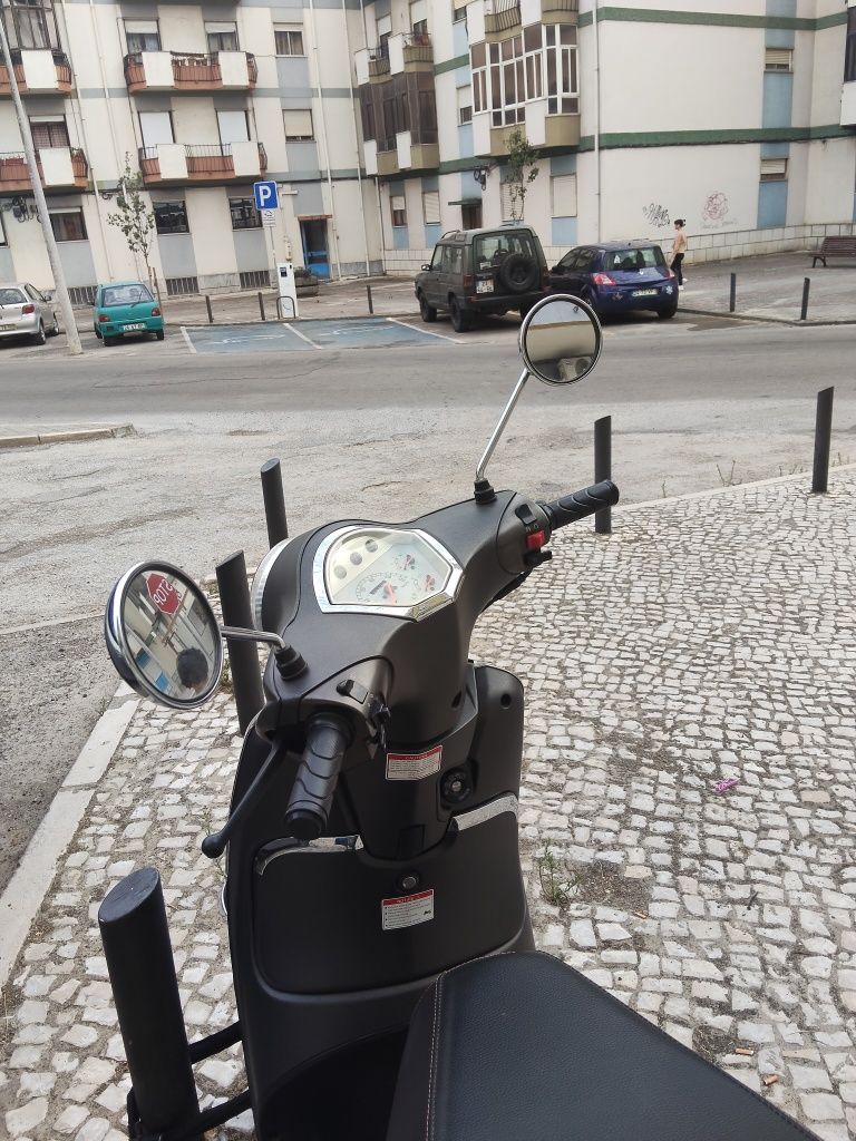 Moto zahara keeway