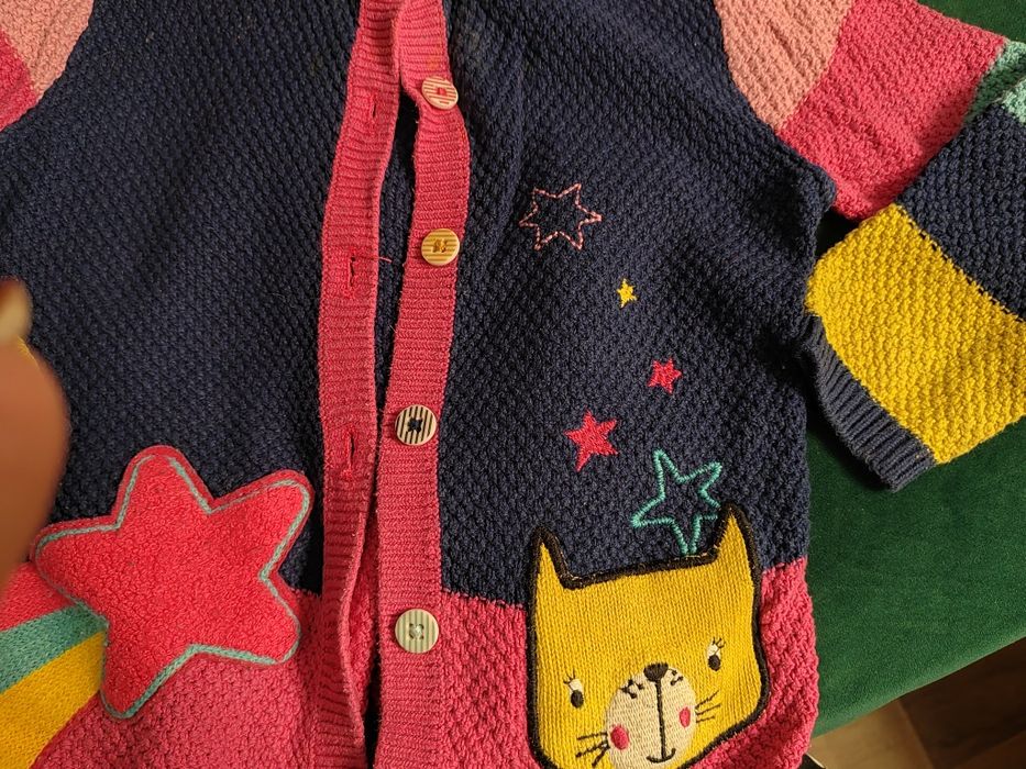 98.Sweterk rozpinany kotek gwiazdka