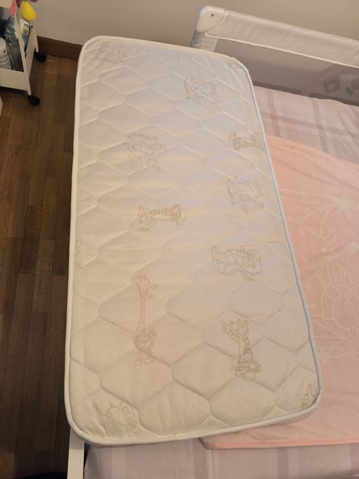 Berço Micuna sweet bear com colchão como novo