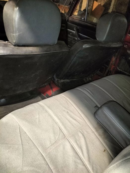 Жигульот ВАЗ 2103 1981 року народження для любителів