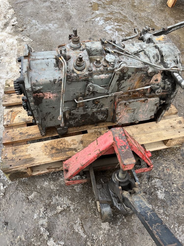 Skrzynia biegów 4 biegowa ursus zetor 4 cyl np c385 ORYGINAŁ