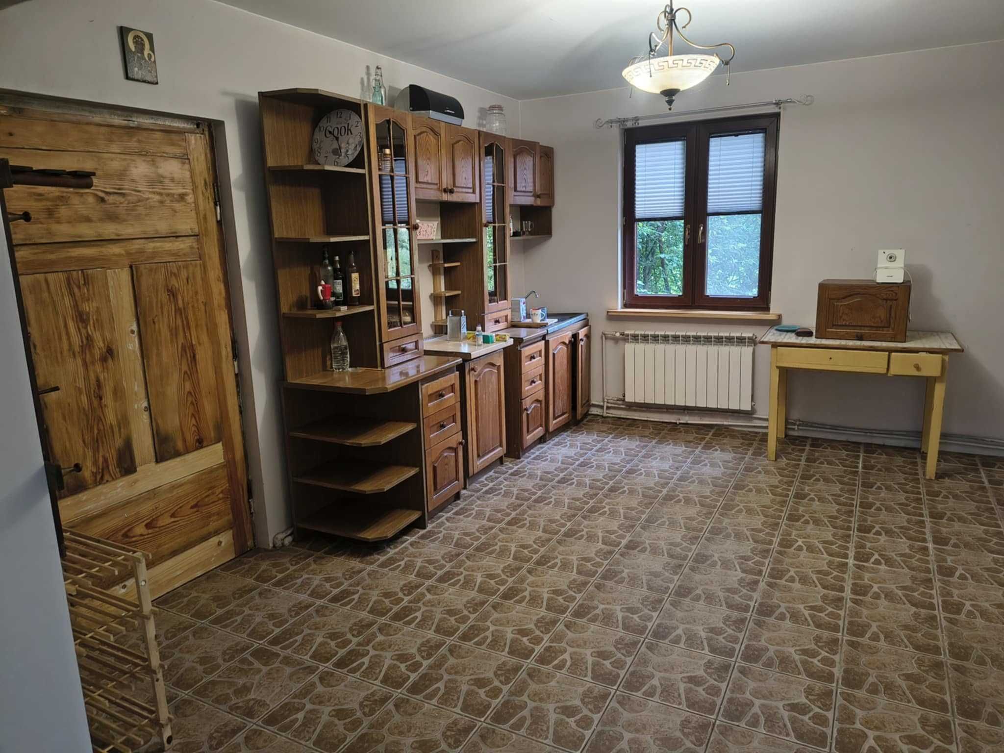 Dom wolnostojący z działką na sprzedaż
