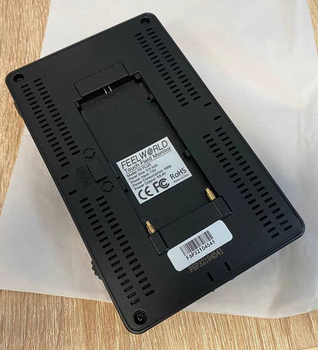 Продаю накамерний монітор Feelworld F6 PLUS