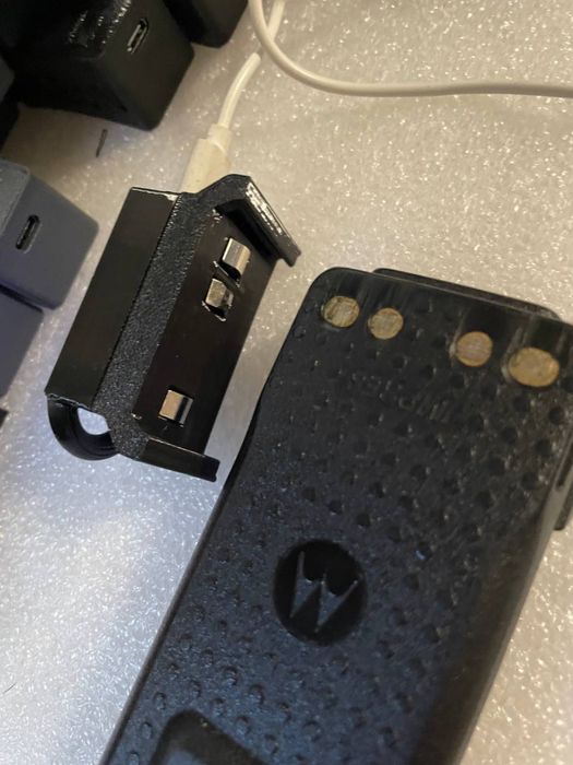 Зарядний адаптер Type-C_USB  рацій Motorola