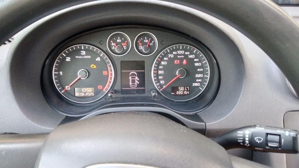 Audi A3 8P 1.9 TDI 2009 stan bdb