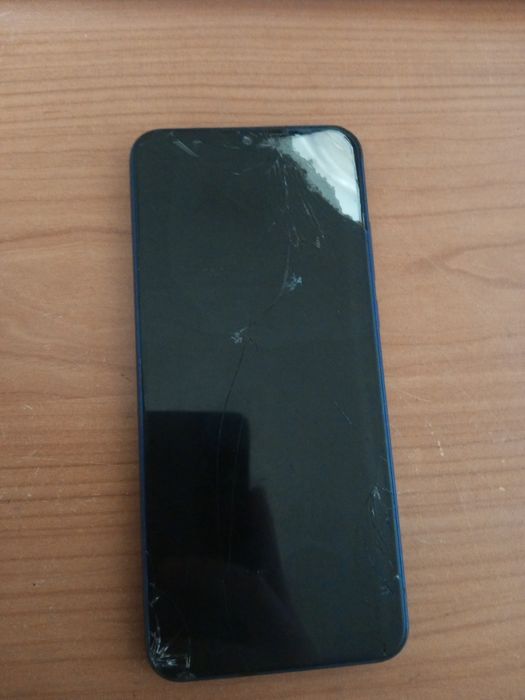 Motorola (требует лишь замену екрана)