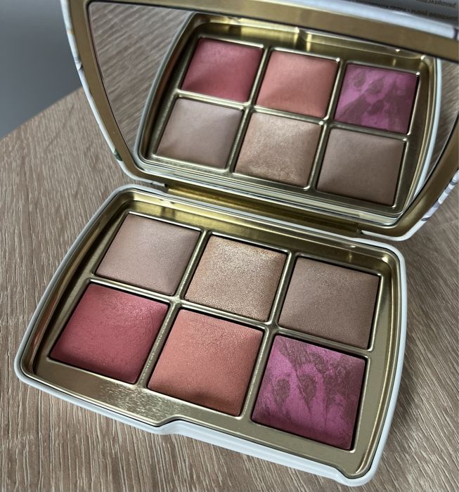 Nowa paleta hourglass swan łabędź 2025 limitowana do twarzy makijaż
