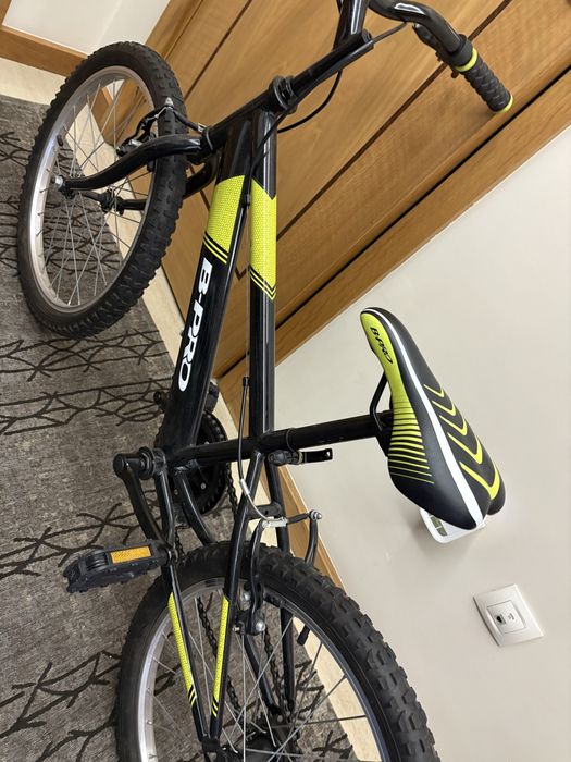 Bicicleta B-PRO. Roda 20