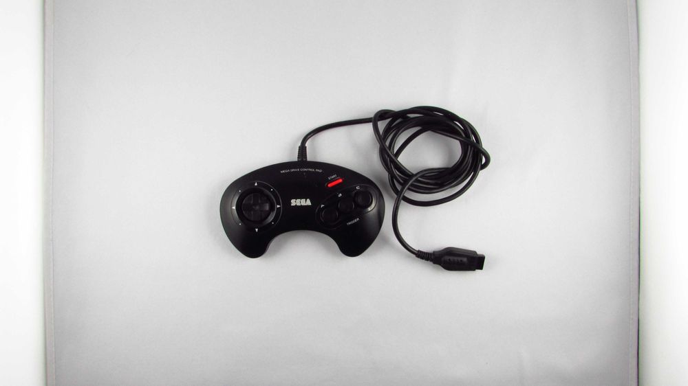 SEGA - Mega Drive - Oryginalny Pad 1650