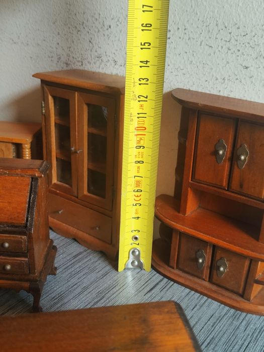 Móveis Miniatura em Madeira - 30 peças.