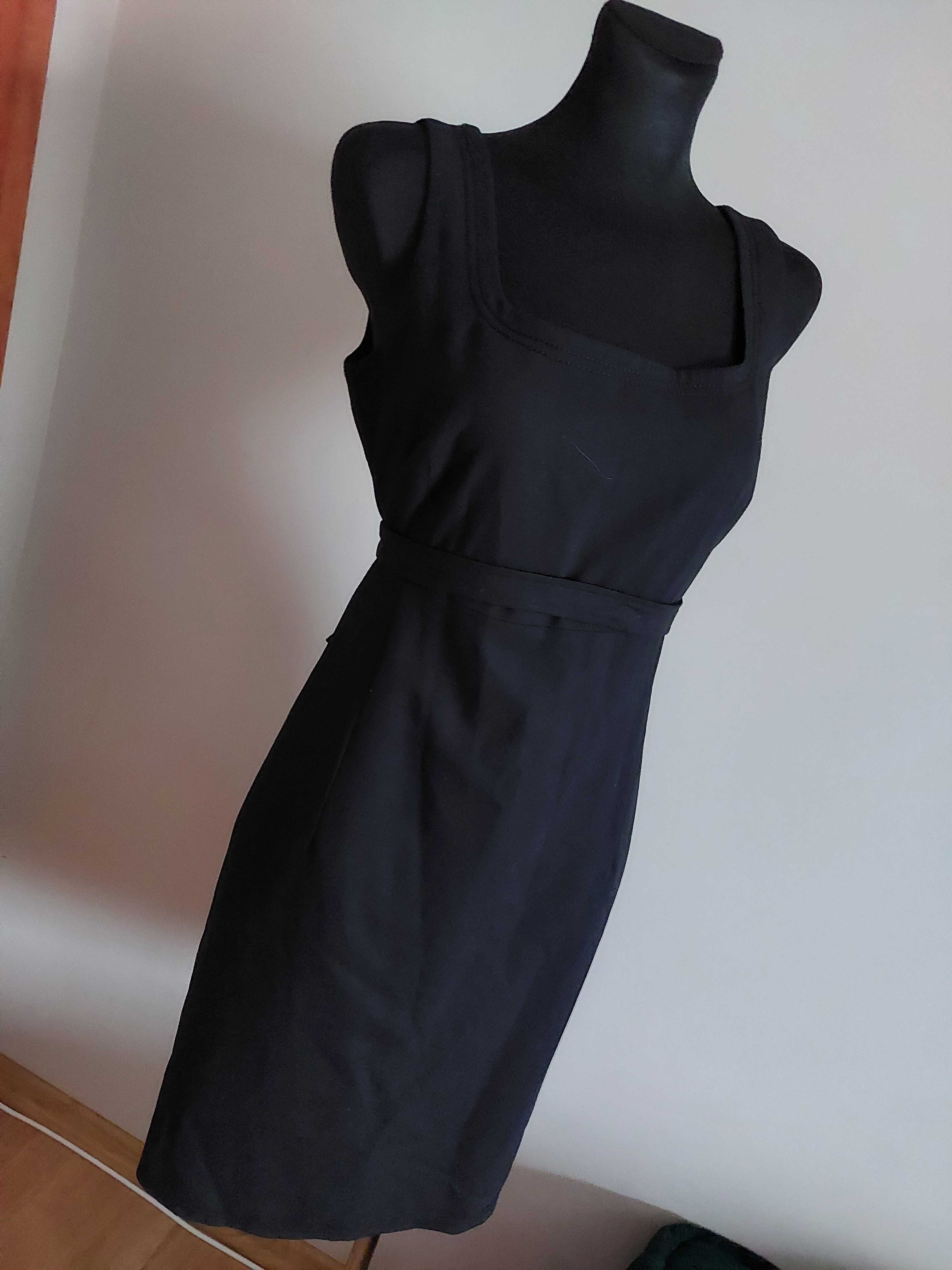 Jesire sukienka czarna m l xl welna wiskoza midi biurowa w kolano