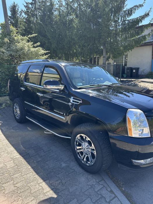 Cadillac  escalade  III 6.2 V8 409KM 301KW AWD,  2008r