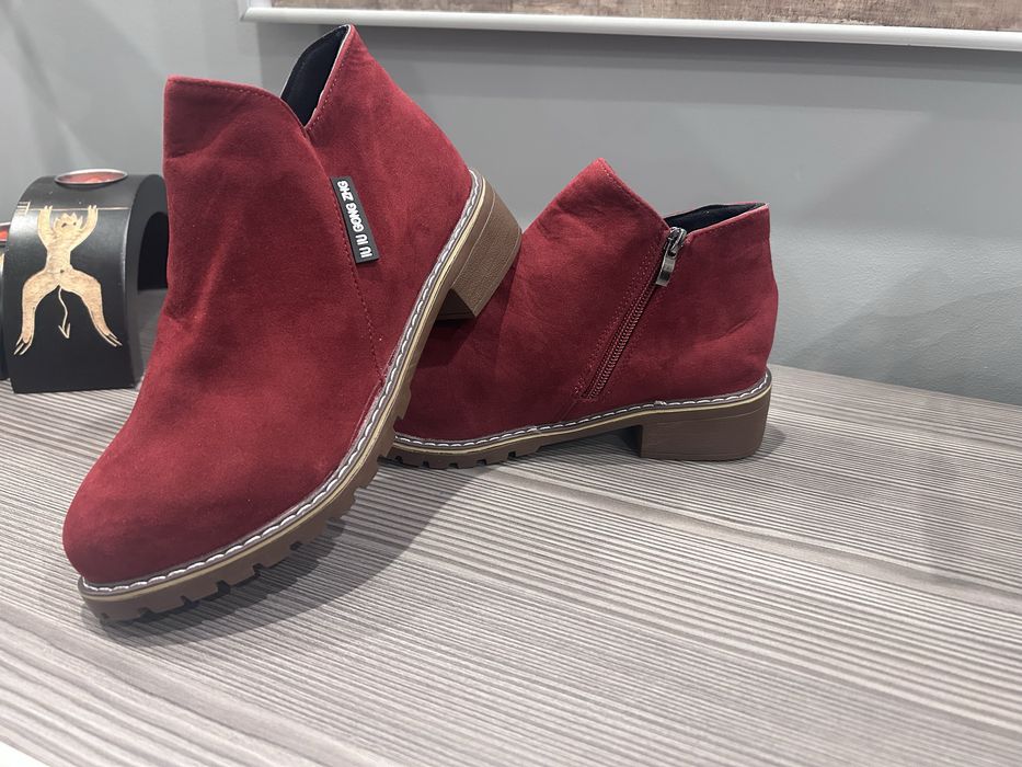 Botki nowe bordo