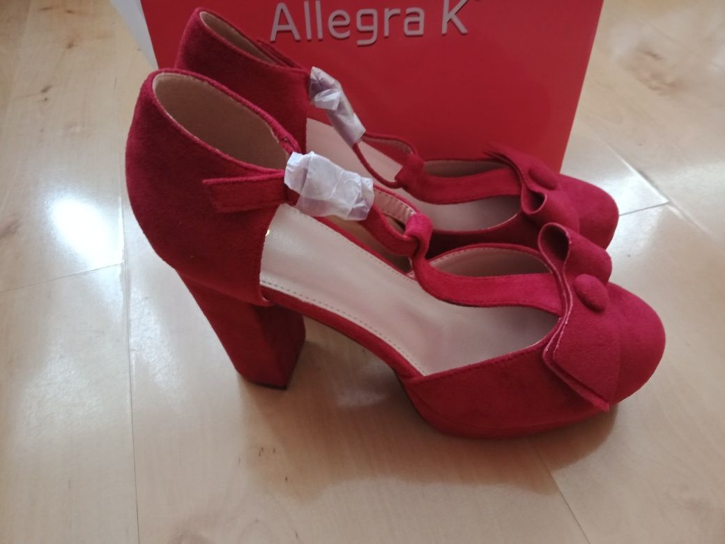 Obcasy Allegra K