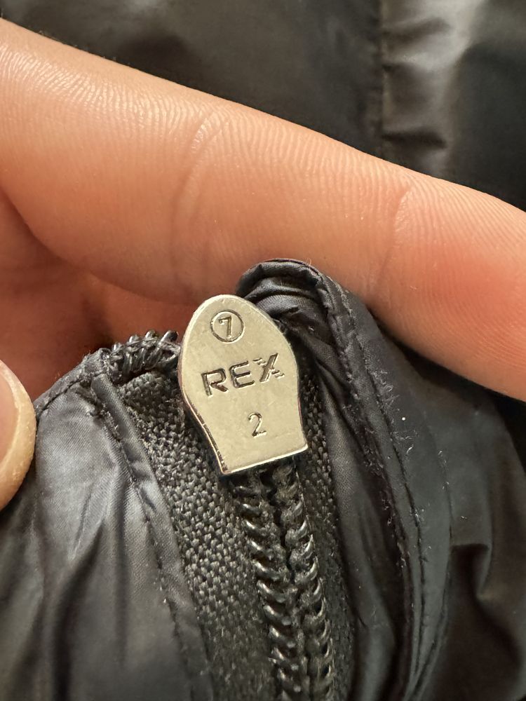 Пуховик moncler