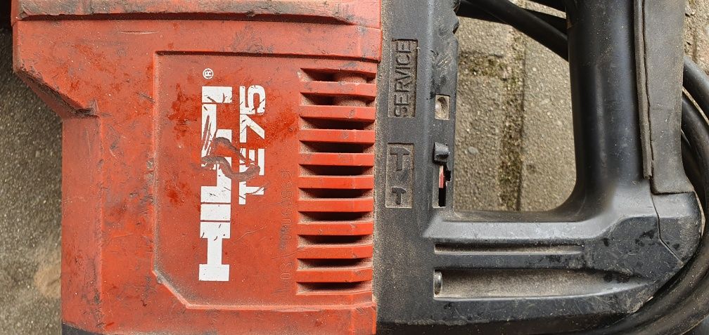 Młot udarowy Hilti TE75