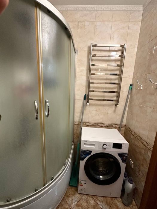 Квартира з ремонтом, Ворзель. Балкон, 2 поверх. Оф:2%. Постанова