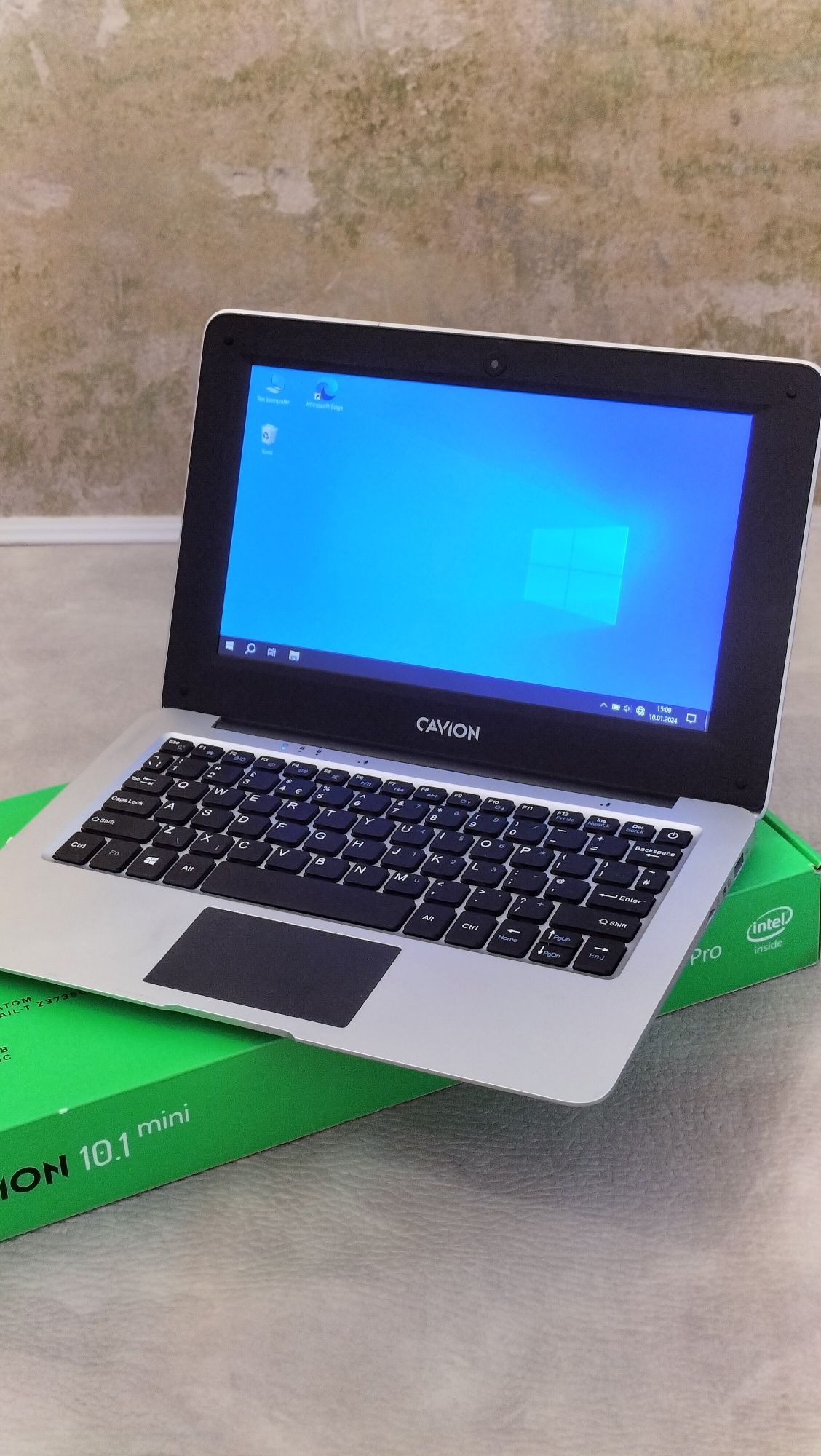 Laptop Cavion 10.1 mini Windows 10