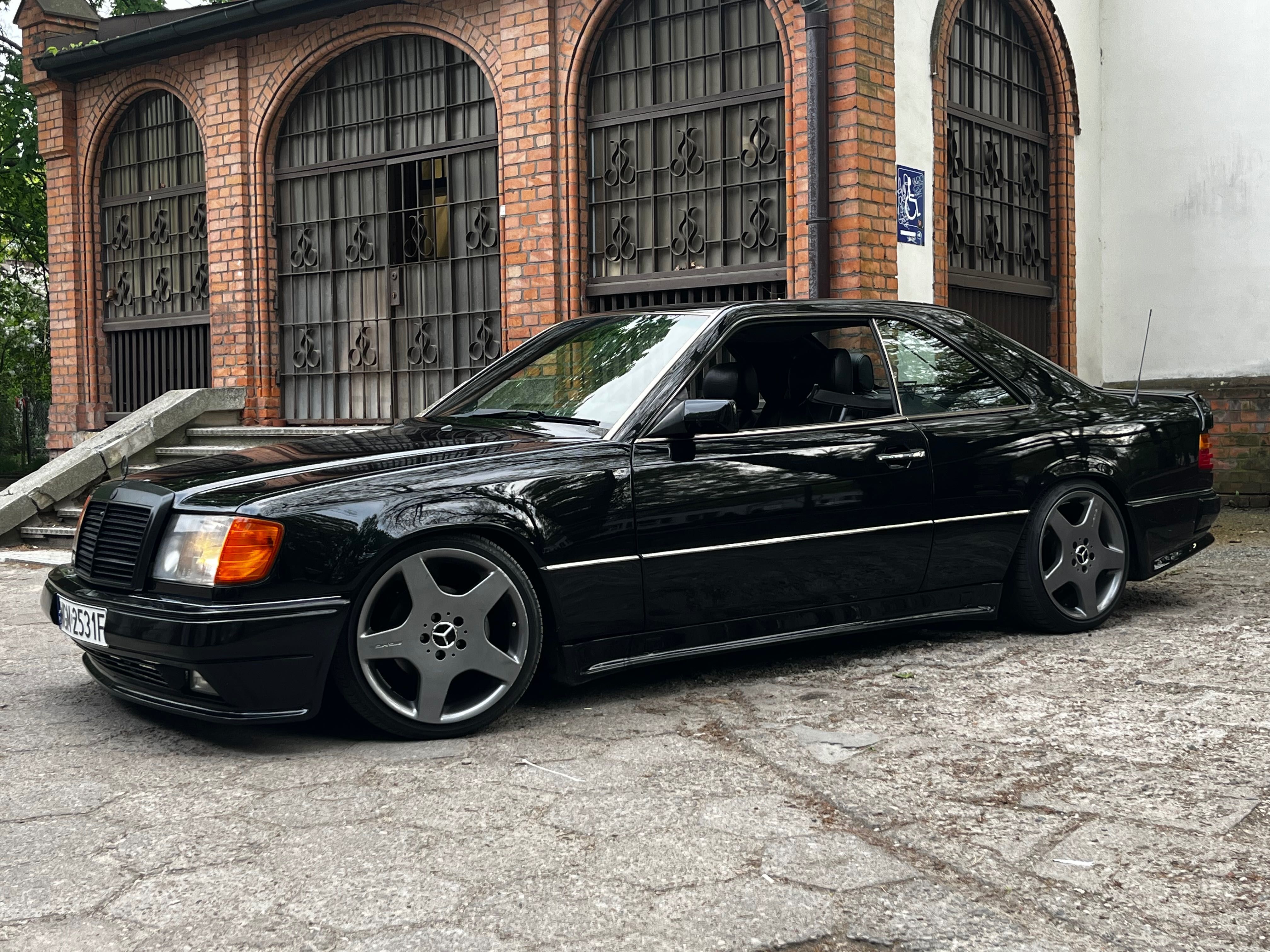 Mercedes W124 Coupé swap 2.3 Kompressor (197 hp) AMG body kit