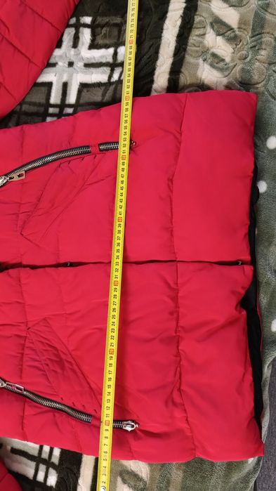 Куртка з натуральним хутром