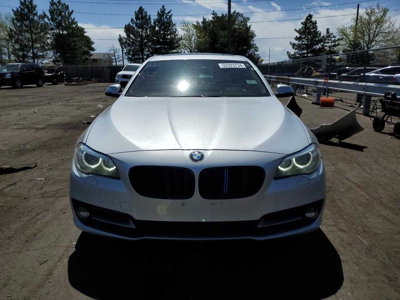 BMW  528 I  2016