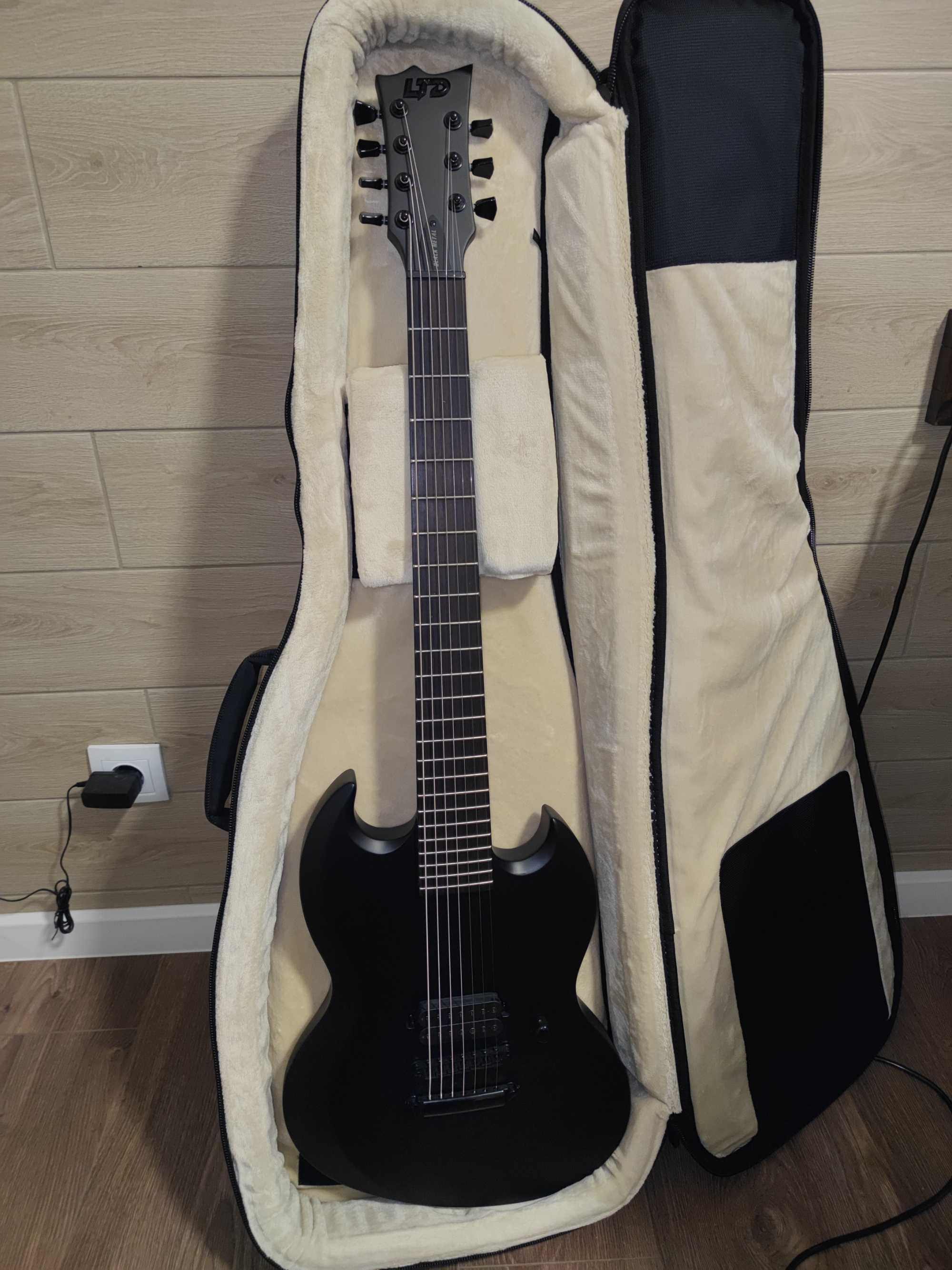 LTD VIPER-7B Black Metal Baritone with Gator G-PG-ELECTRIC