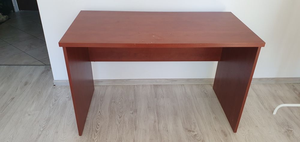 Biurko  wym.  60x120