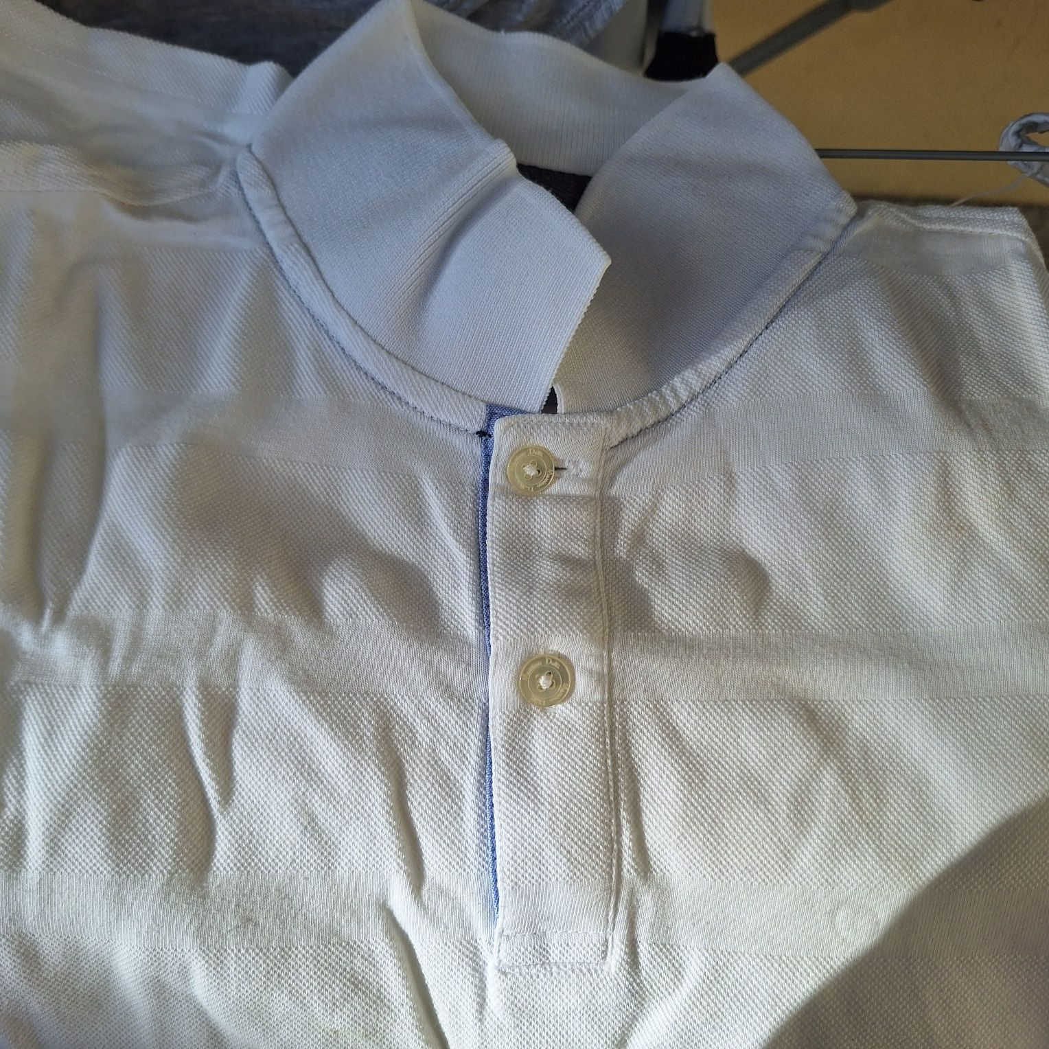 3 polos muito elegantes para menino.