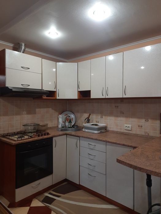 Продаж будинку на селищі Гірничному