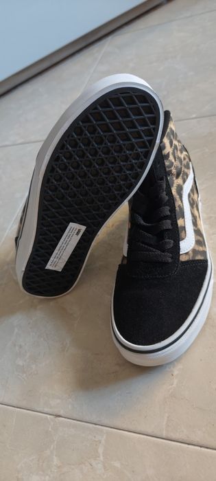 Tênis Vans novos