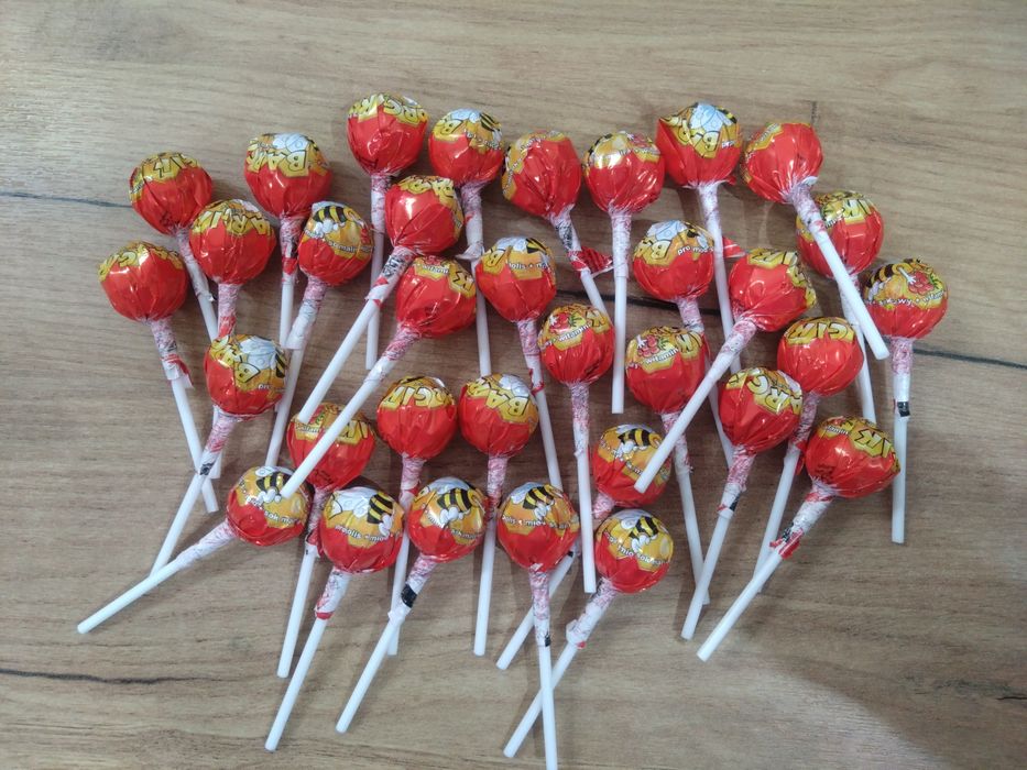 Lizaki o smaku Malinowym Barcik