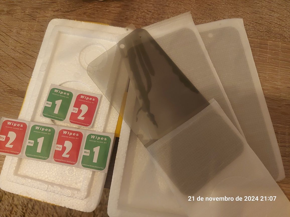 3 Películas iphone 15 pro max hidrogel
