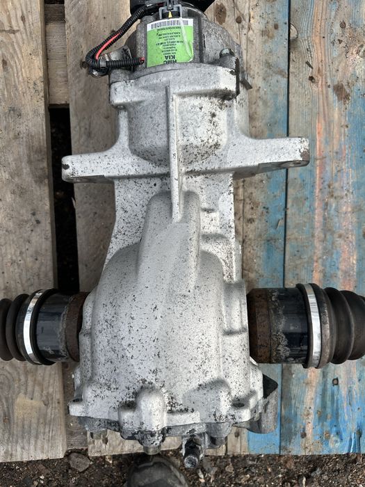 Редуктор заднього моста з муфтою вмикання Hyundai Santa Fe 2 2.2 CRDI