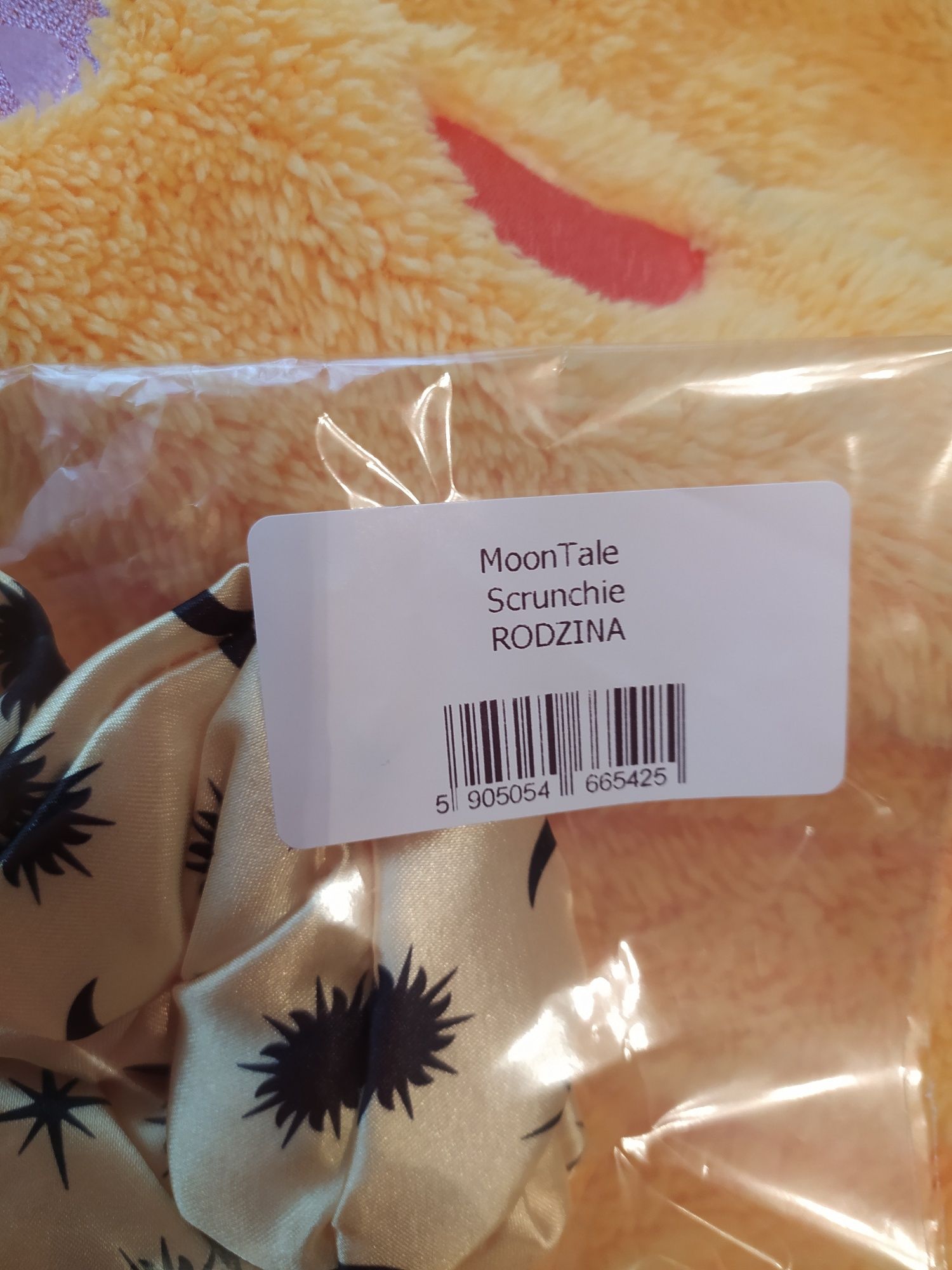 Scrunchie Rodzina Julii Żugaj