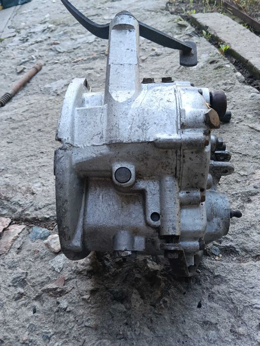 З/Ч на мотоцикл МТ Днепр     (Двигатели,КПП и другое .)