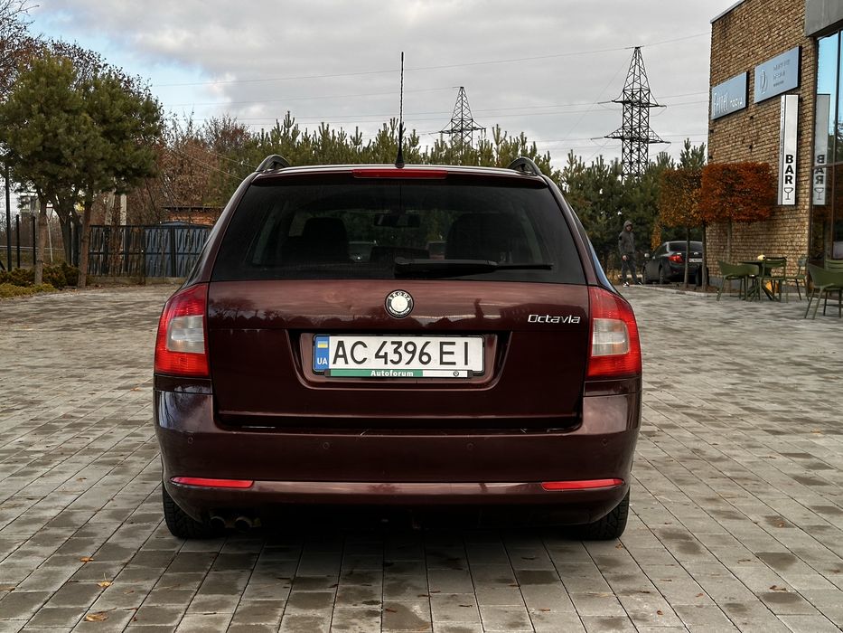 Skoda Octavia A5 гарний стан, ідеальна техніка, добра комплектація.