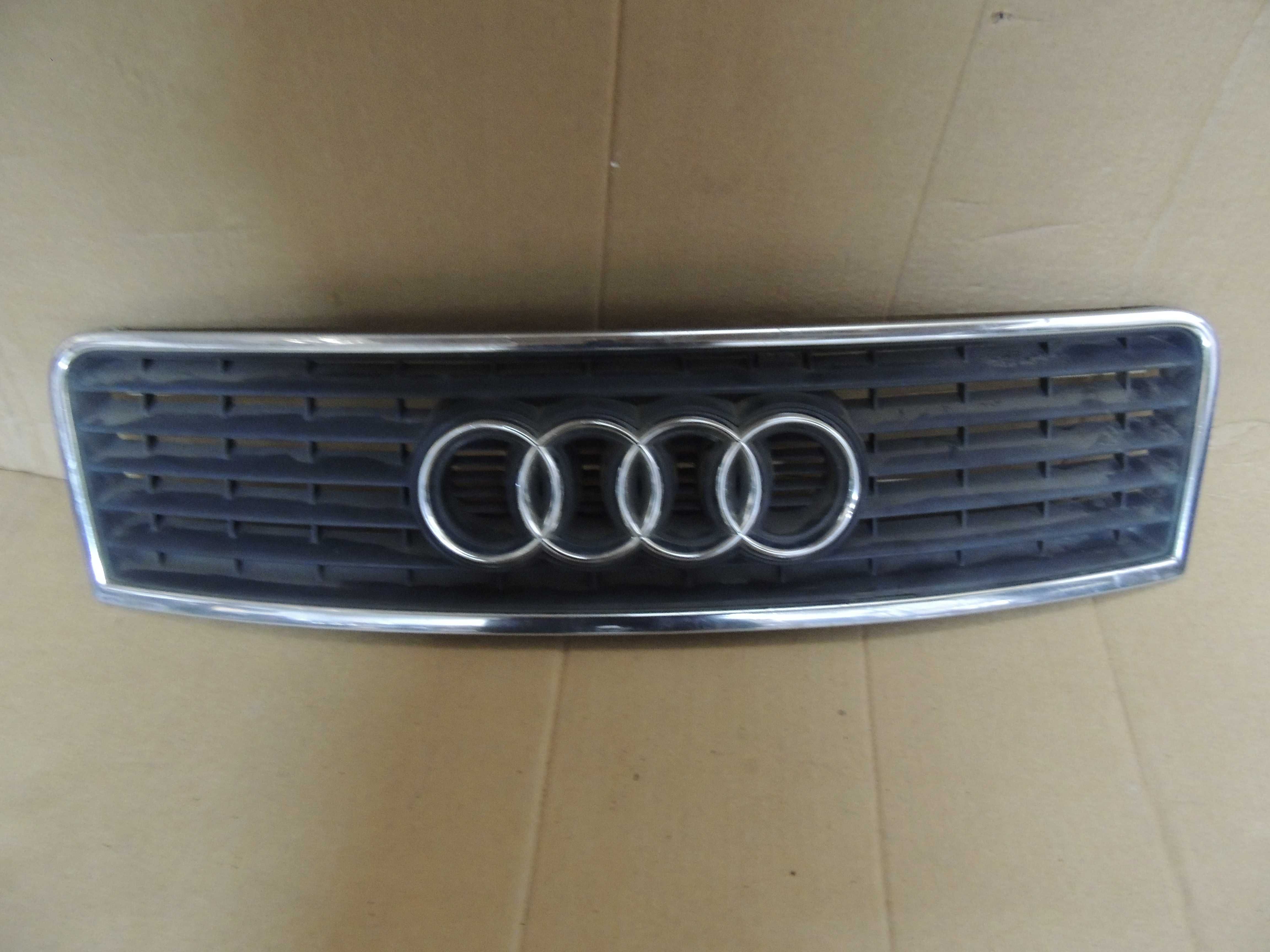 Atrapa Grill Audi A6 C5 lift 01,02,03,04 znaczek emblemat