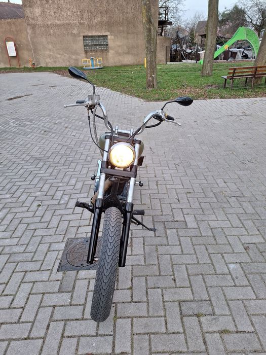 Suzuki Savage 650