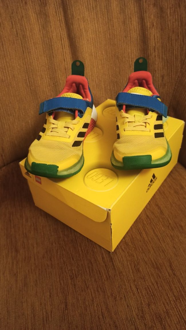 Buty sportowe dziecięce Adidas Lego