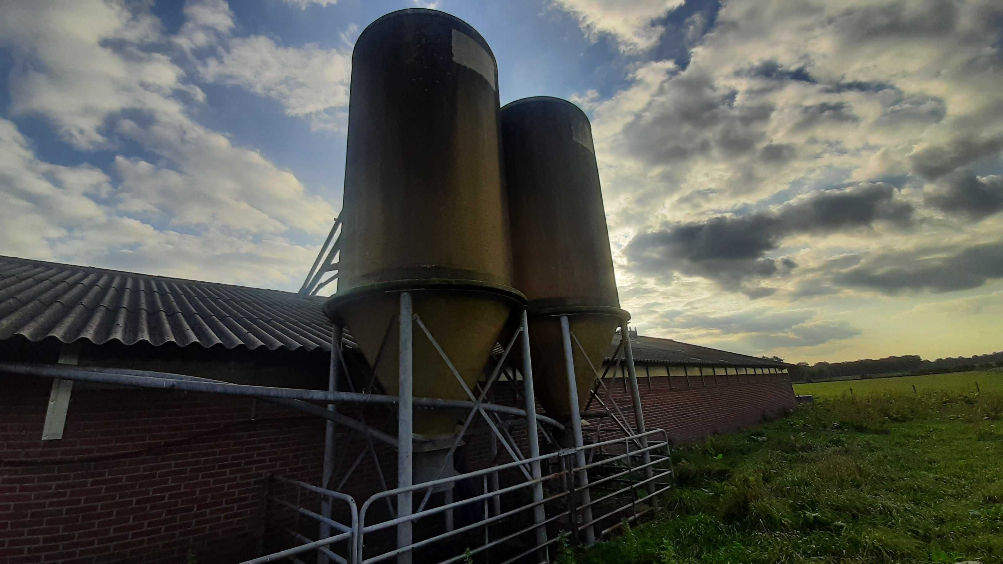 Silos paszowy holenderski - tworzywo, włókno szklane 8 - 12 t