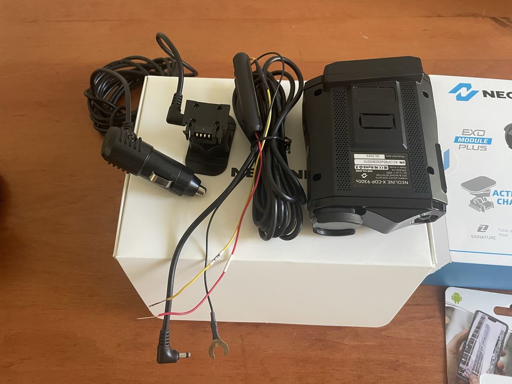 Antyradar Neoline X-COP 9300s jak nowy, pełny zestaw