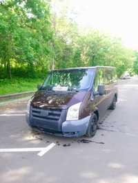 Автомобіль   Ford transit